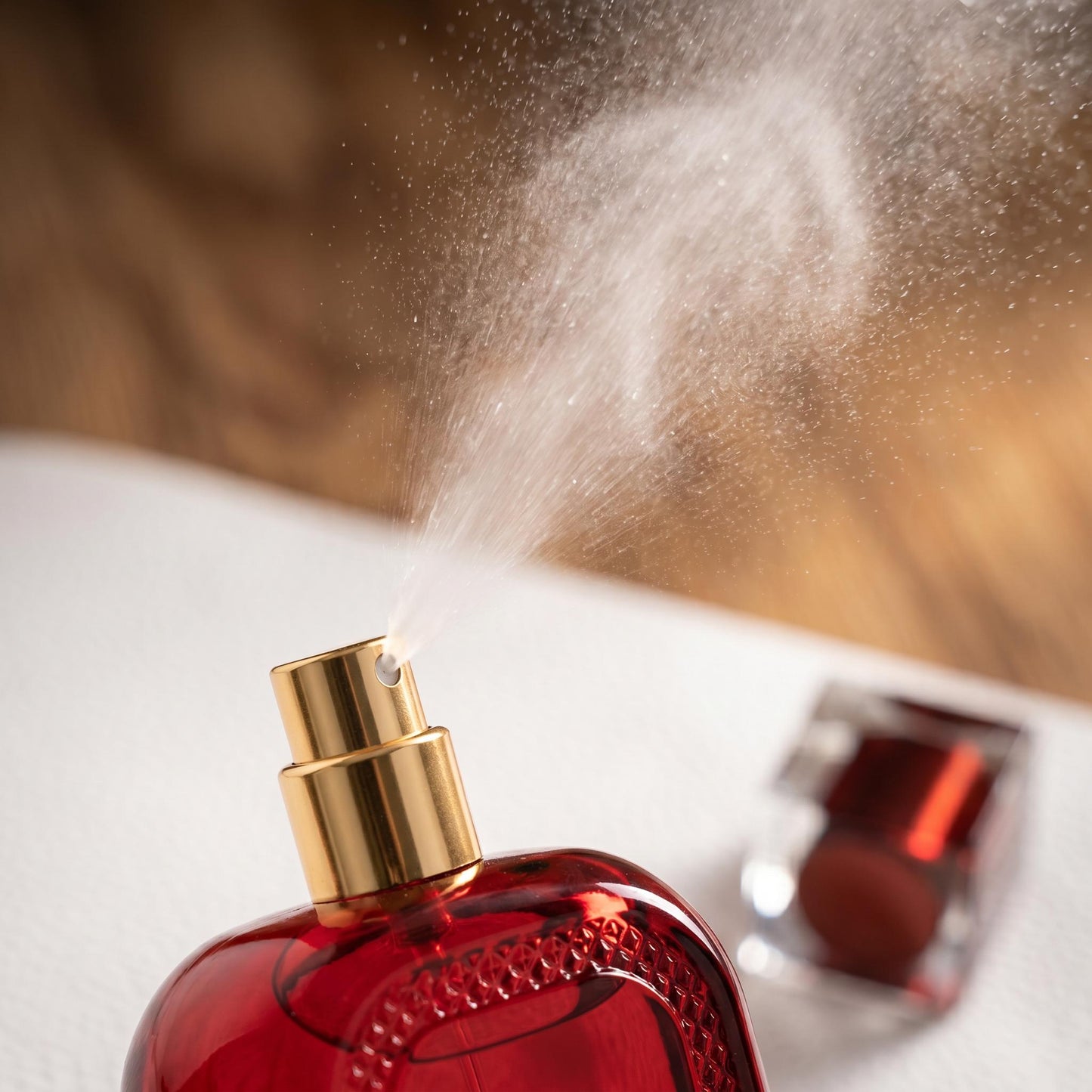 LOUI MARTIN VELVET APPLE EXTRAIT DE PARFUM NATURAL SPRAY -VAPORISATEUR 100ml
