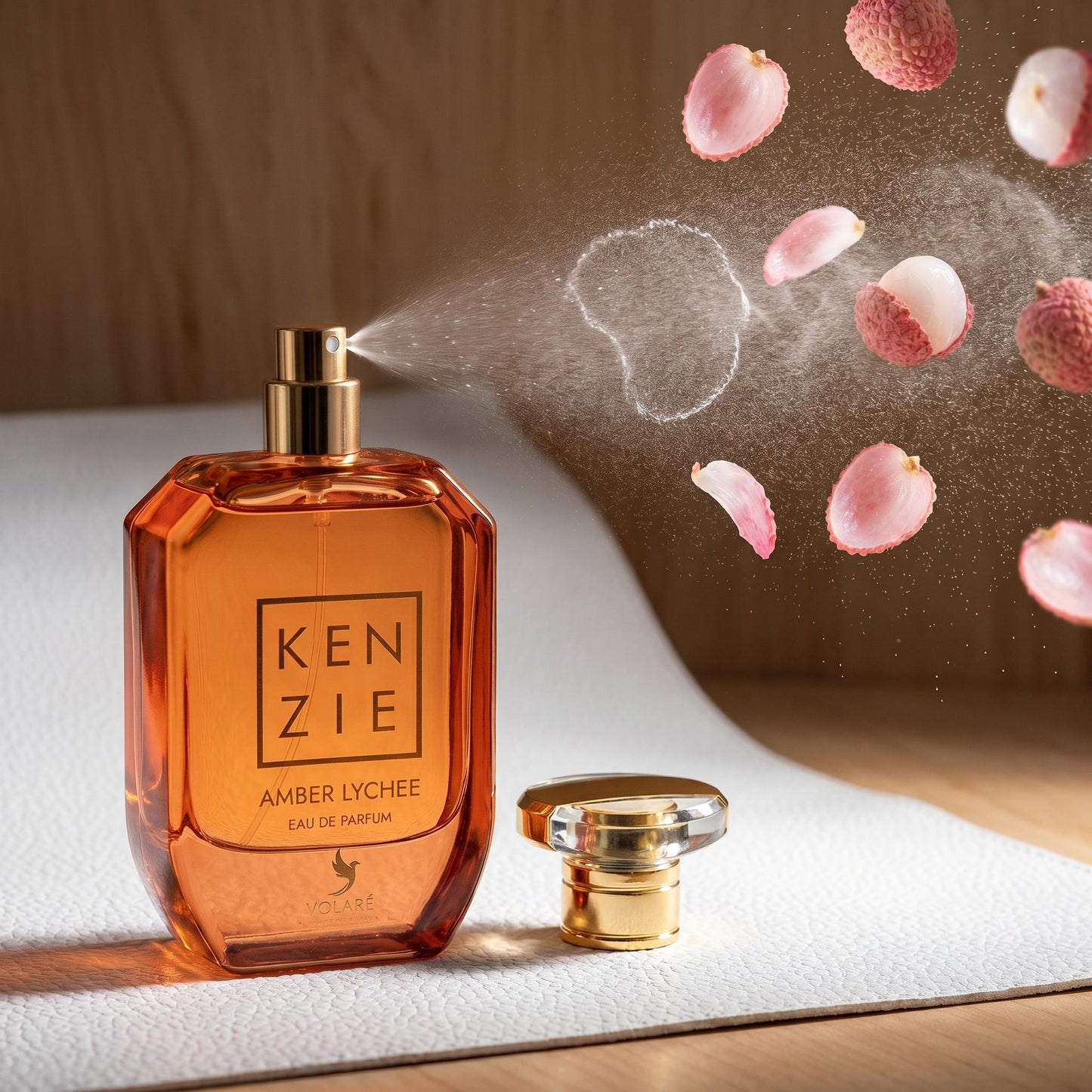 VOLARE KENZIE AMBER LYCHEE EAU DE PARFUM VAPORISATEUR NATURAL SPRAY 100ml