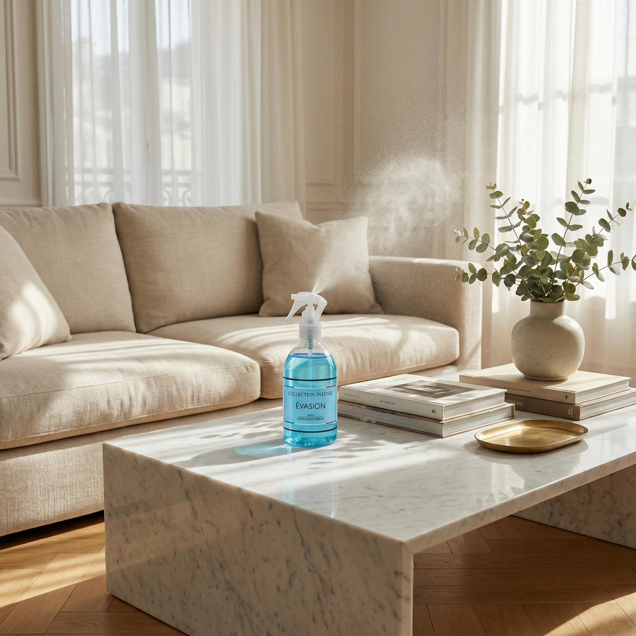COLLECTION INTENSE ÉVASION SPRAY PARFUM D'INTERIEUR 250ml
