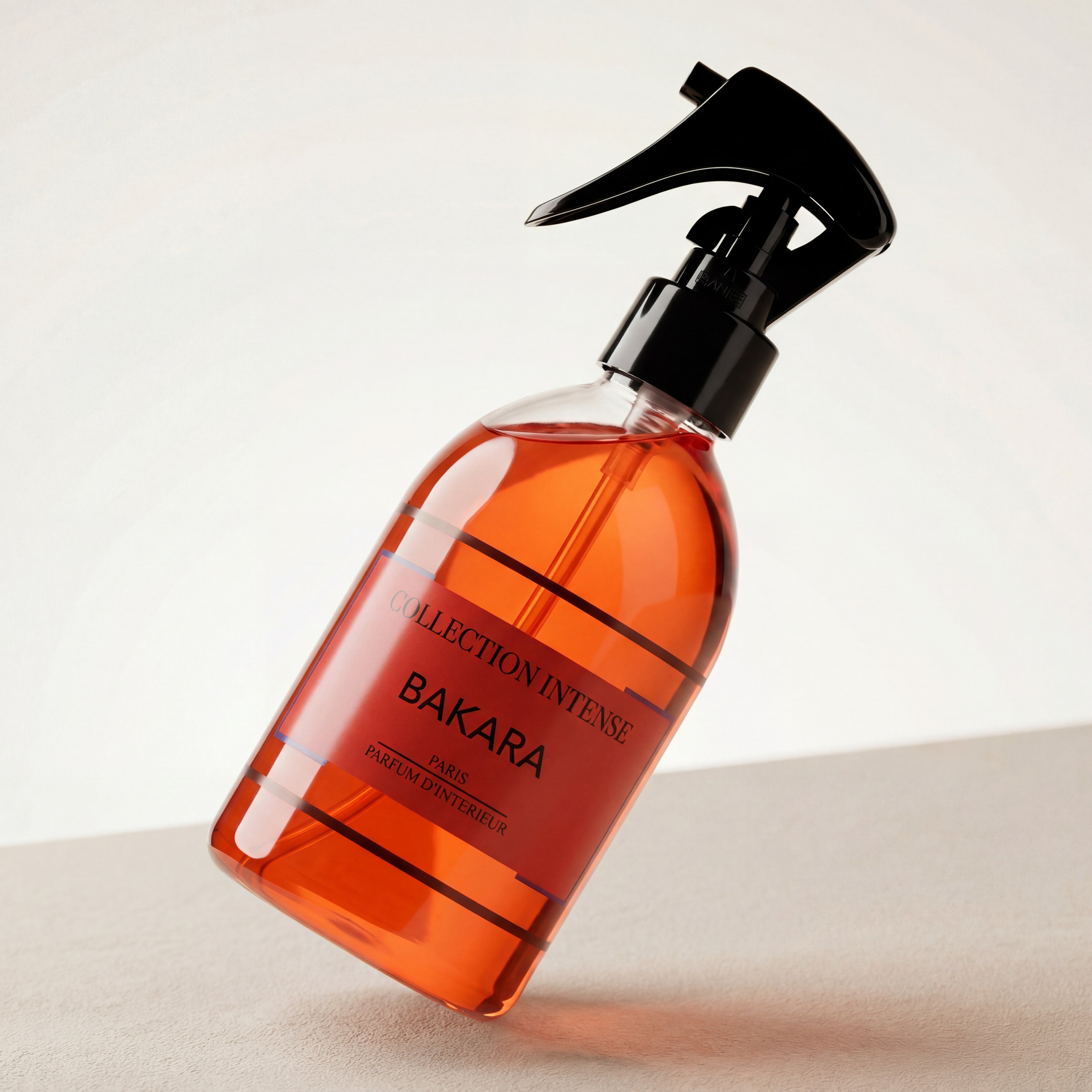 COLLECTION INTENSE BAKARA SPRAY PARFUM D'INTERIEUR 250ml